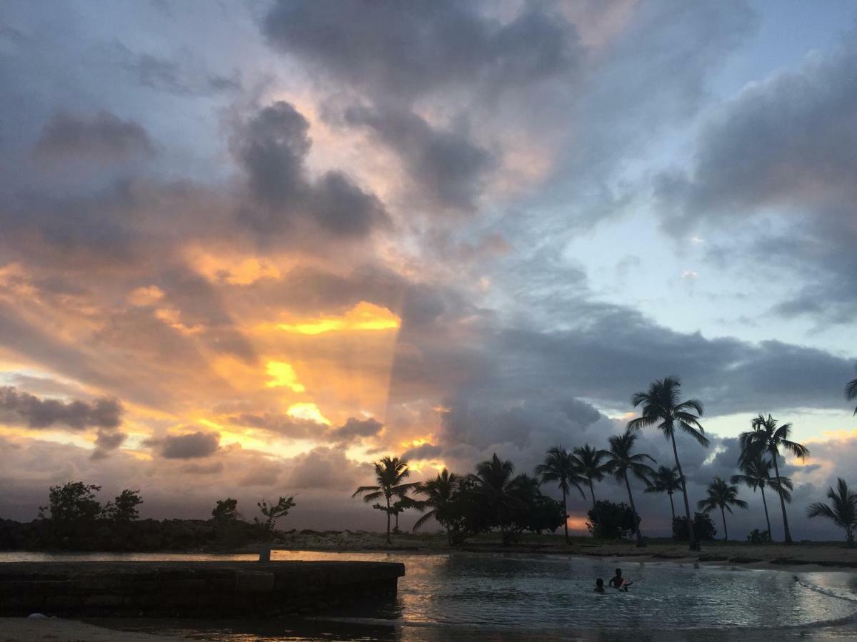 Apart Mango Baie-Mahault Luaran gambar